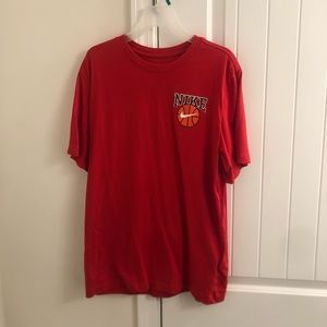 Medium Nike Basketball T Shirt